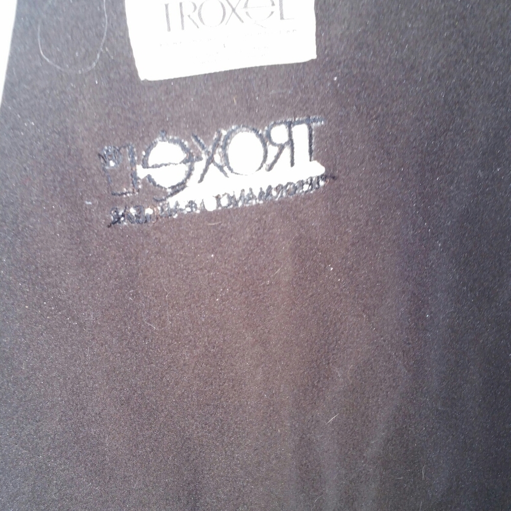 Vest - Picture 5 of 6